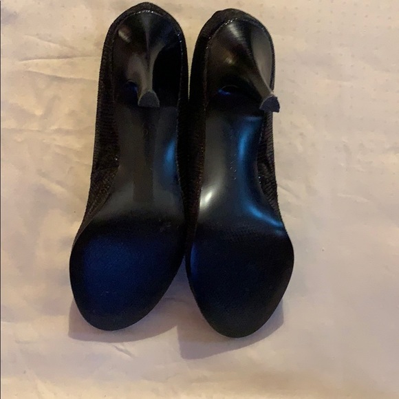 Styles for the Stylish Elegant black shoes - Picture 4 of 5